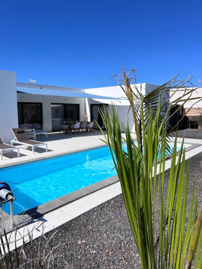 Superbe Villa Valentina, piscine chauffée, wifi Lajares Exterior foto