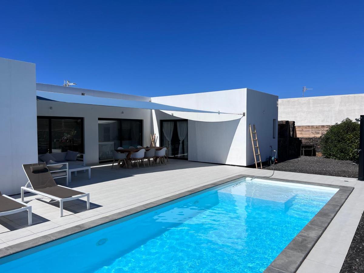 Superbe Villa Valentina, piscine chauffée, wifi Lajares Exterior foto